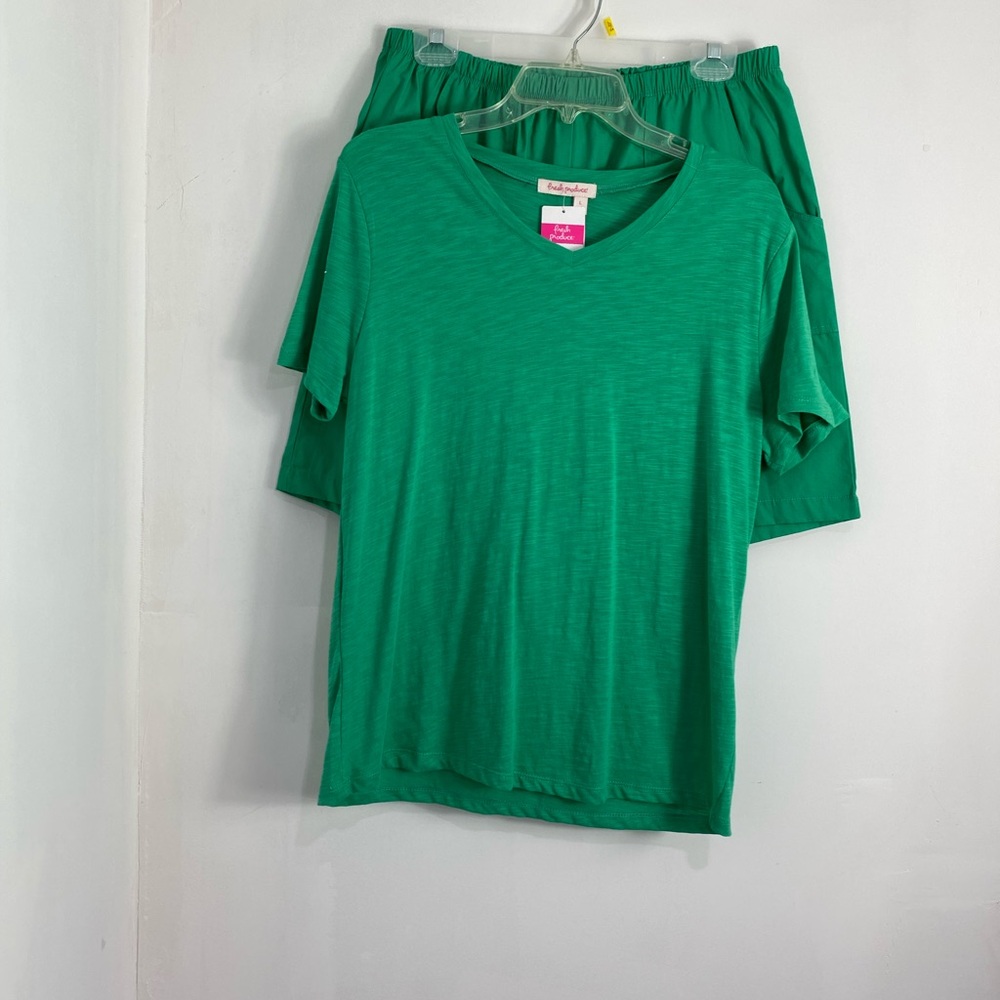 Fresh Produce Green Women's Shorts